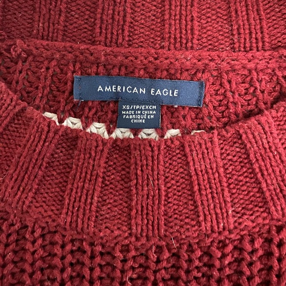 American eagle burgundy/white striped sweater - Picture 3 of 4
